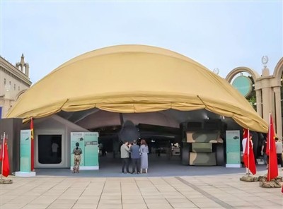 Tương lai của nơi trú ẩn triển khai nhanh: Công nghệ lều bơm hơi tại Triển lã...